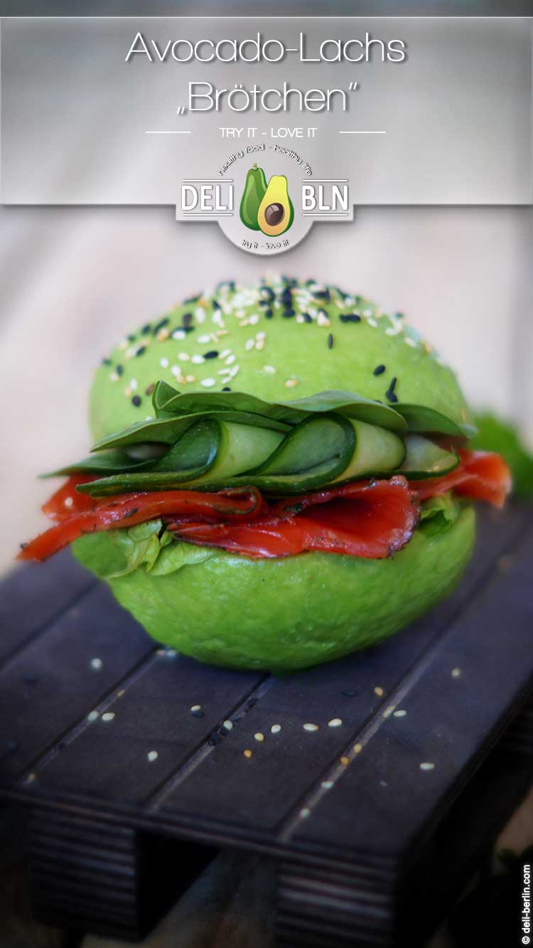 Lachs Avocado "Brötchen" mit Spinat und Gurke