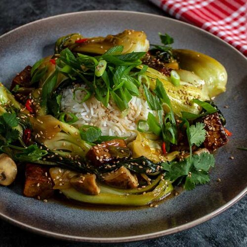 Pak Choi mit gebratenen Tofu aus der Pfanne – DELi-BERLIN | Kochideen ...