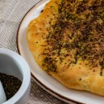 selbstgebackenes Manakeesh – Libanesisches Zaatar-Brot