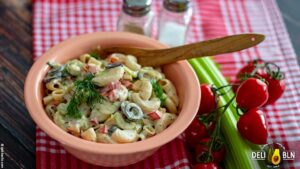 Italienischer Nudelsalat mit knackigem Gemüse